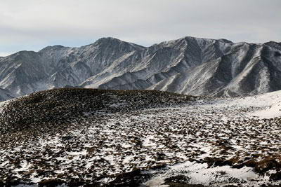 拉脊山