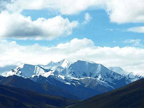 阿尼玛卿雪山