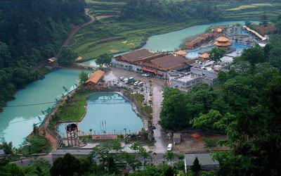 水晶温泉风景图