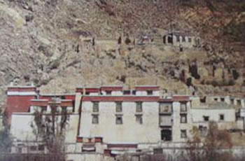 多吉扎寺